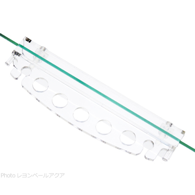 メンテナンスホルダー15cm 水槽設置イメージ